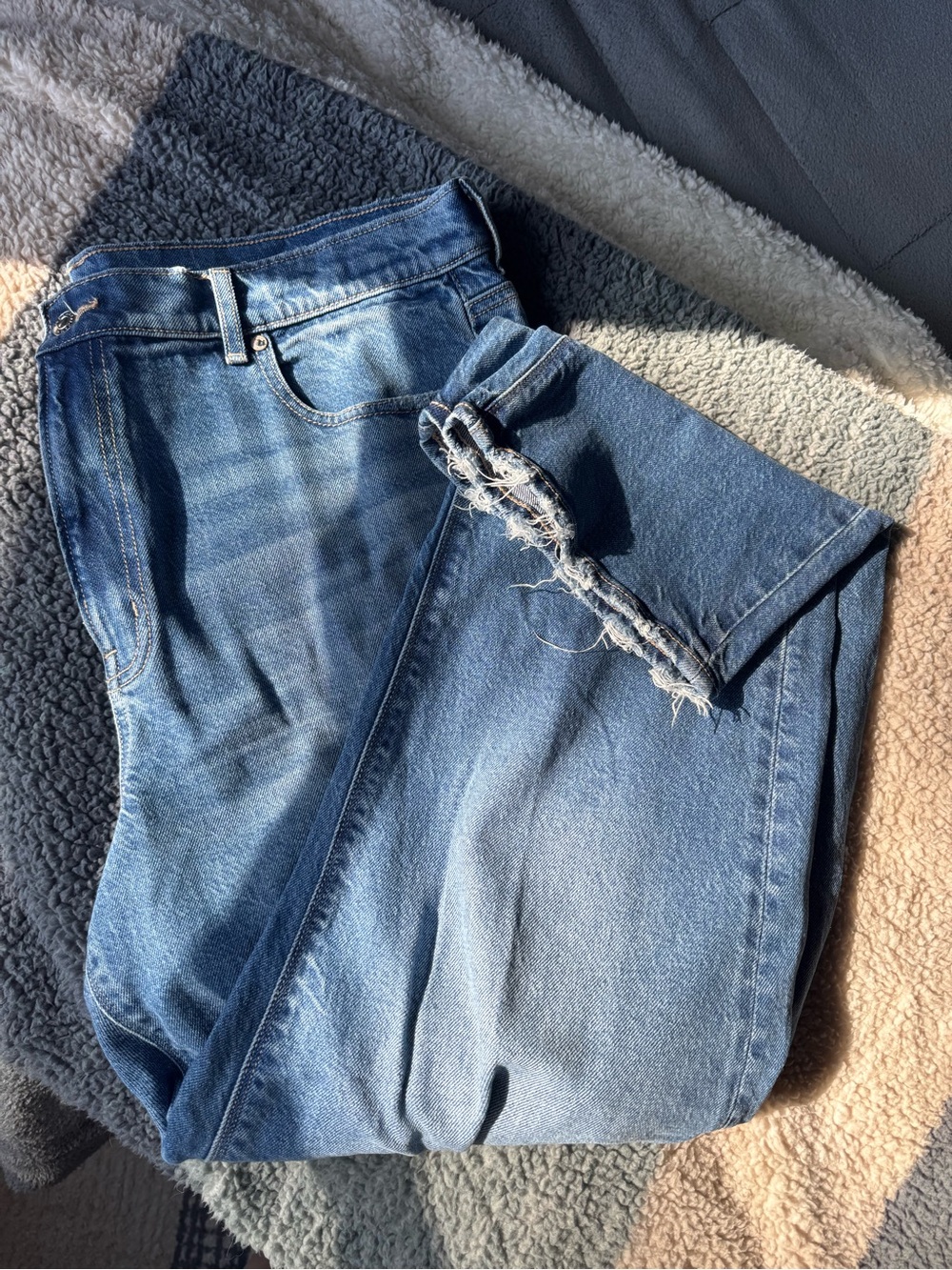 American Eagle Outfitters Straight Leg Distressed Blue Jeans